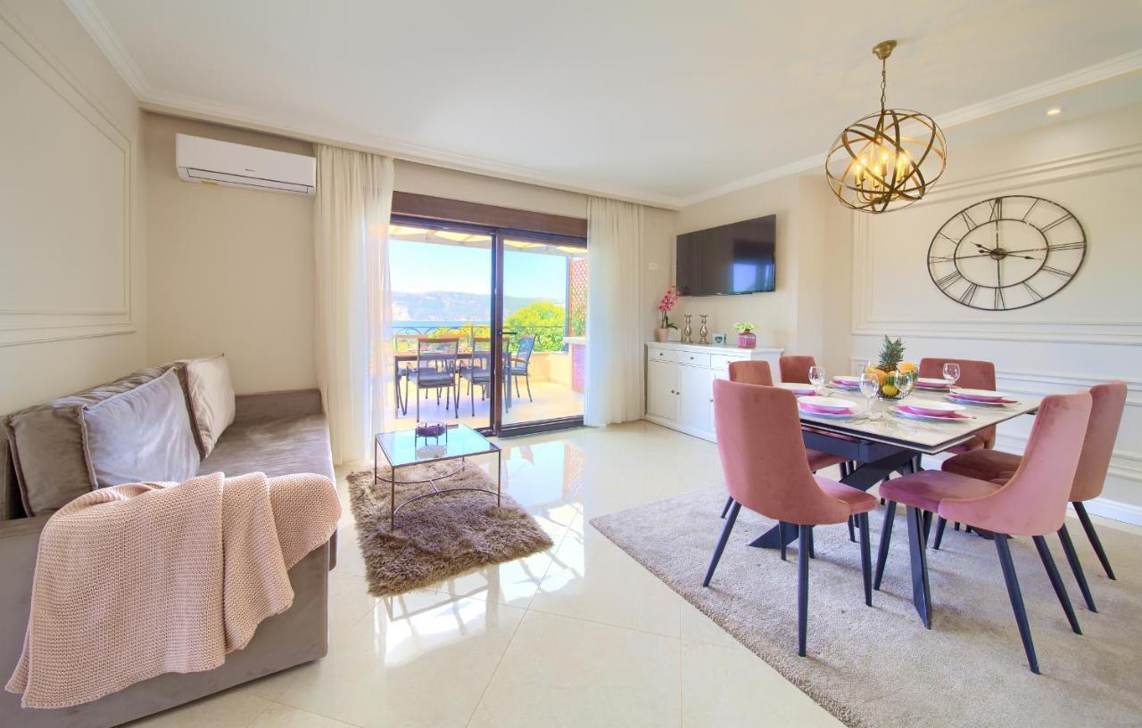 Pinezići Luxury Apartments Villa Stina מראה חיצוני תמונה