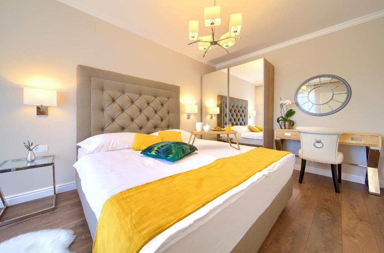Pinezići Luxury Apartments Villa Stina מראה חיצוני תמונה